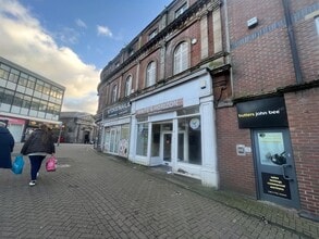 8 Tontine Sq, Stoke On Trent to rent Building Photo- Image 2 of 12