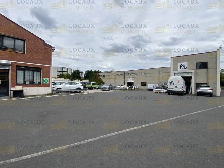 Light Industrial in Argenteuil to rent - Building Photo - Image 2 of 5