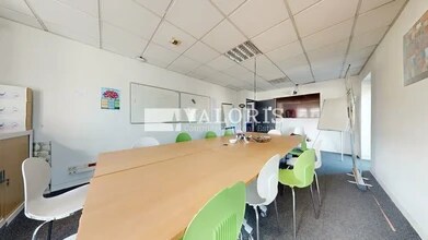 Office in Lyon to rent Interior Photo- Image 2 of 6