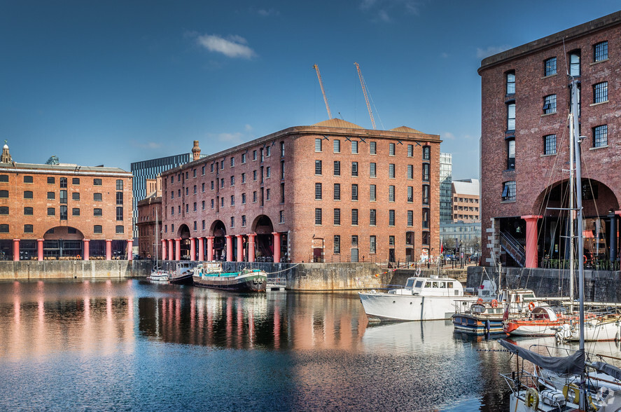 Albert Dock, Liverpool for rent - Building Photo - Image 3 of 42