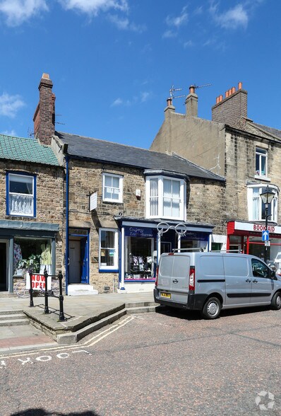 8 Galgate, Barnard Castle for sale - Primary Photo - Image 1 of 1