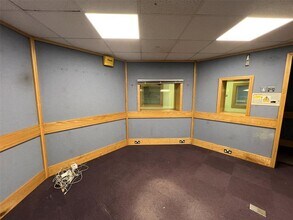 19-20 Clifftown Rd, Southend On Sea to rent Interior Photo- Image 1 of 7