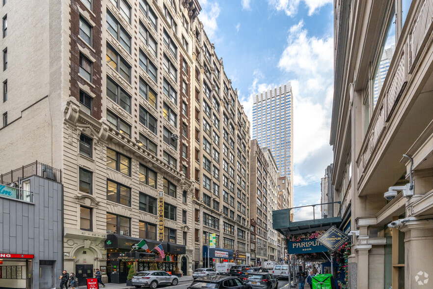 43-51 W 36th St, New York, NY for rent - Primary Photo - Image 1 of 5