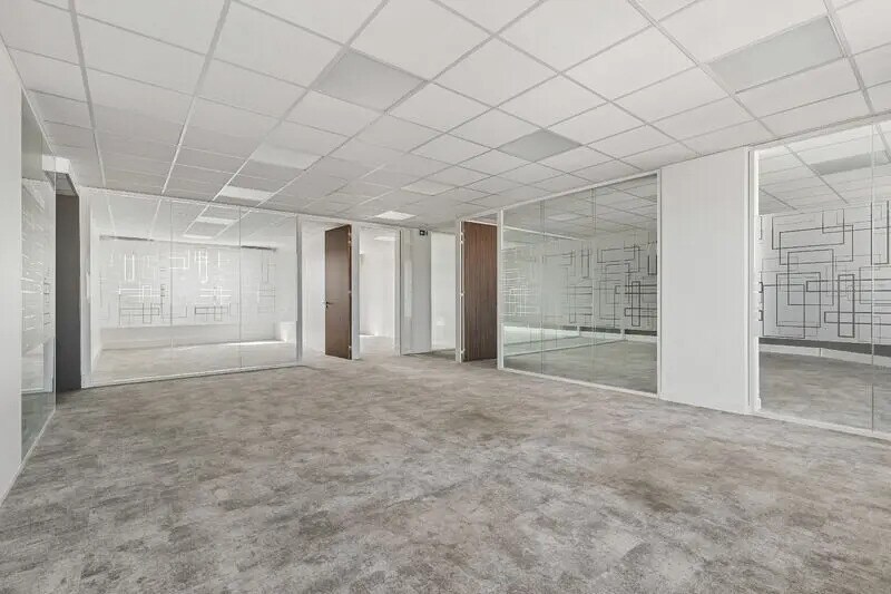 Office in Boulogne-Billancourt to rent - Interior Photo - Image 3 of 20