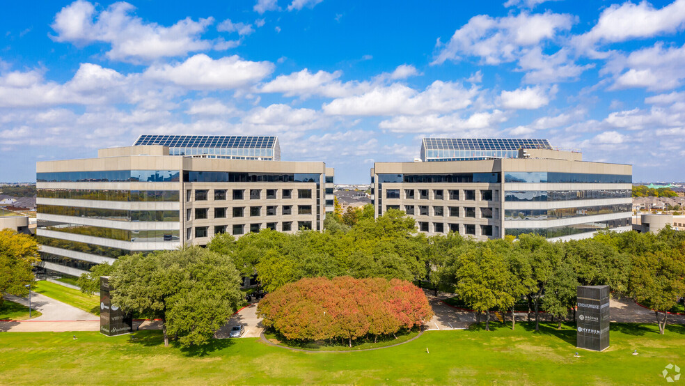 1501-1503 Lyndon B Johnson Fwy, Dallas, TX for rent - Building Photo - Image 1 of 6