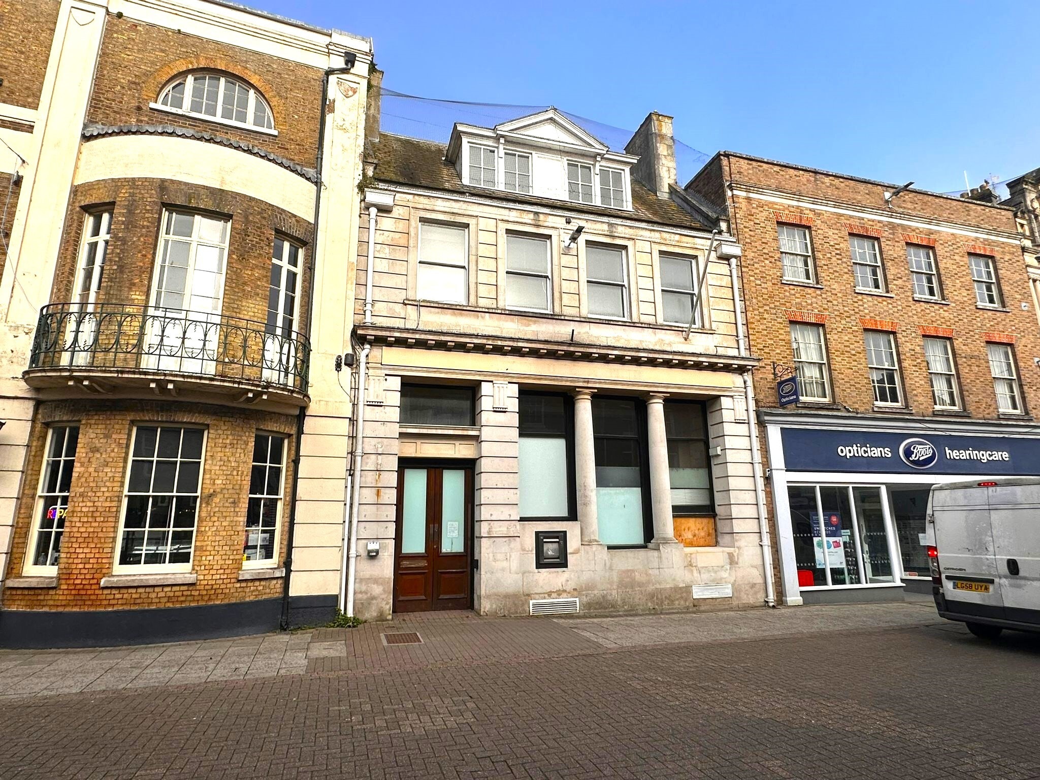 15 Cornhill, Dorchester to rent Building Photo- Image 1 of 8