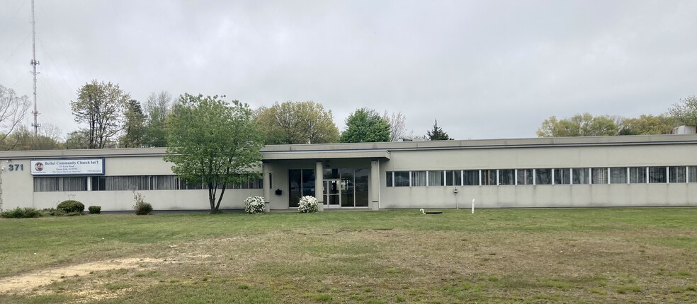 371 Essex Rd, Tinton Falls, NJ for sale - Building Photo - Image 1 of 1