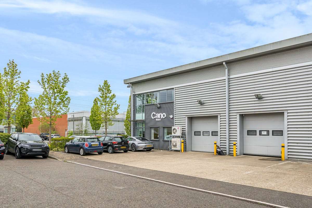 Centennial Ave, Elstree for sale Building Photo- Image 1 of 1