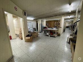 Calle San Graciano, 5-7-9, Madrid, Madrid to rent Interior Photo- Image 2 of 6