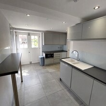 Priory Ct, Poulton to rent Interior Photo- Image 2 of 3