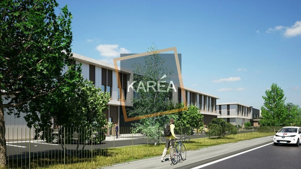 Light Industrial in Bailly-Romainvilliers to rent - Building Photo - Image 3 of 5