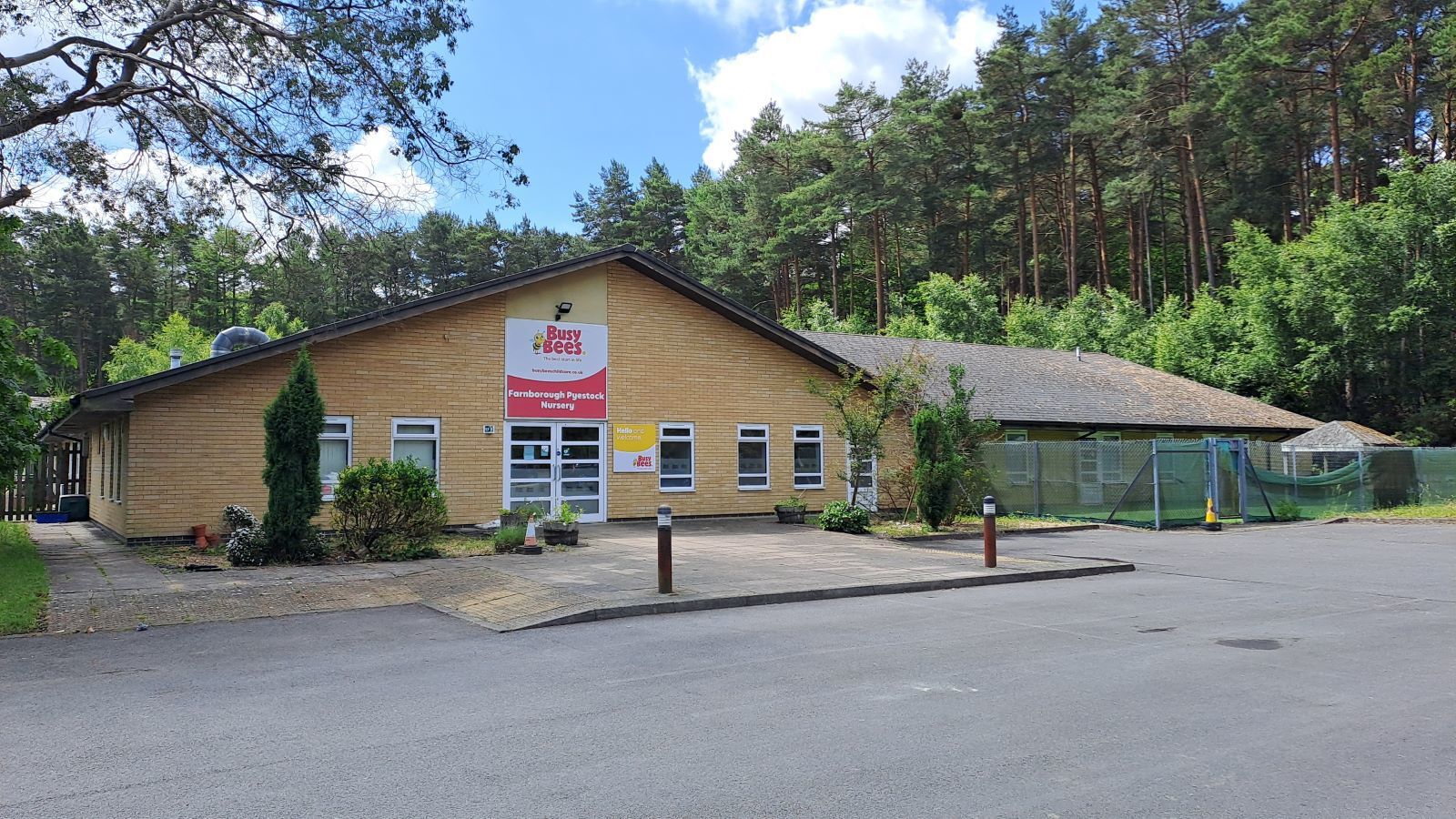 301A The Fairway, Farnborough for sale Building Photo- Image 1 of 1