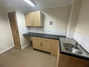 14 Garth St, Stoke On Trent to rent Interior Photo- Image 2 of 4