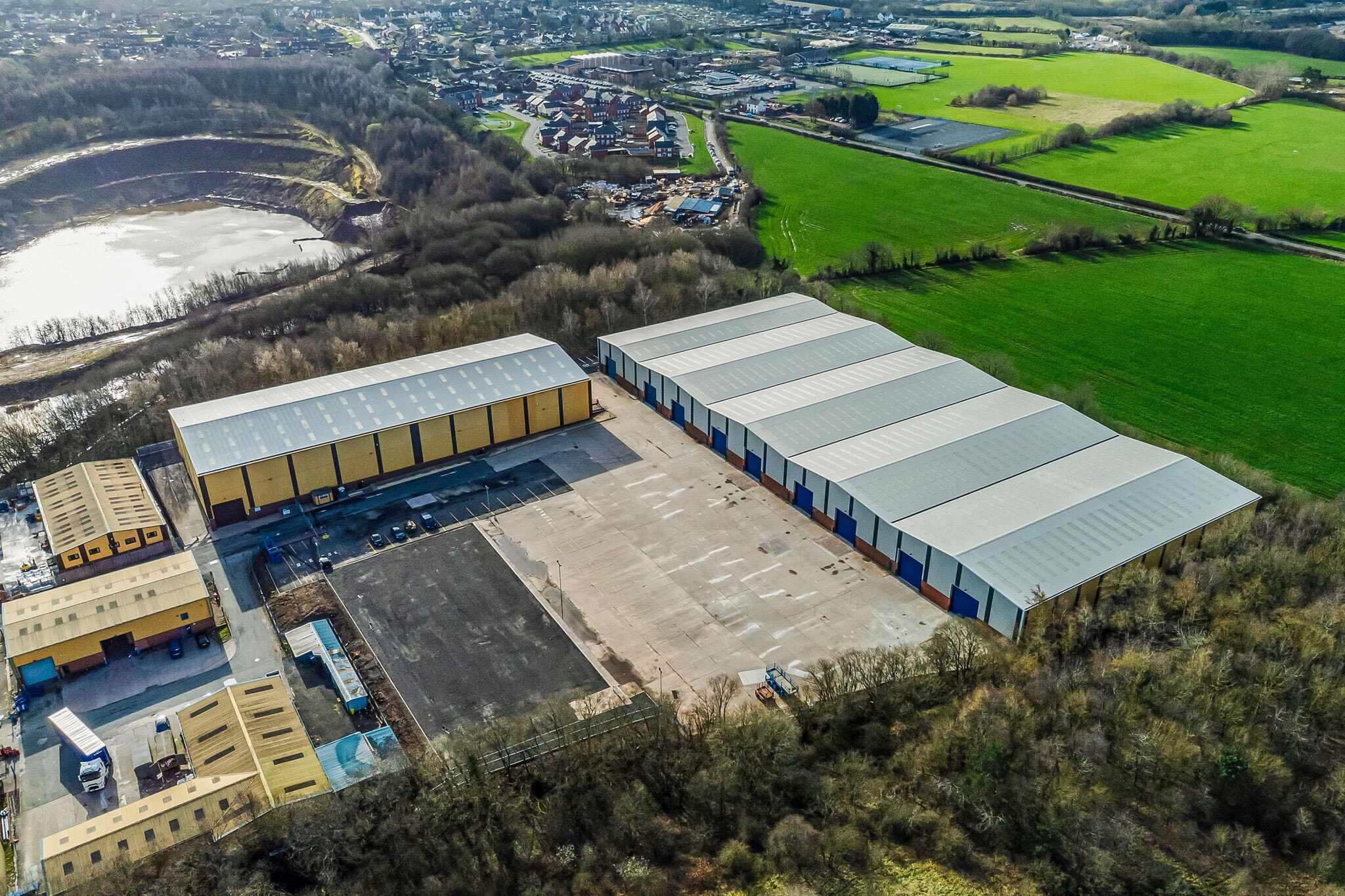 Hawkins Dr, Cannock to rent Building Photo- Image 1 of 10