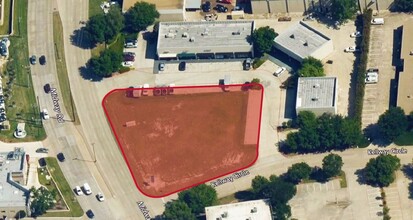 NEQ Midway Rd & Kellway Circle, Addison, TX for rent Building Photo- Image 1 of 3