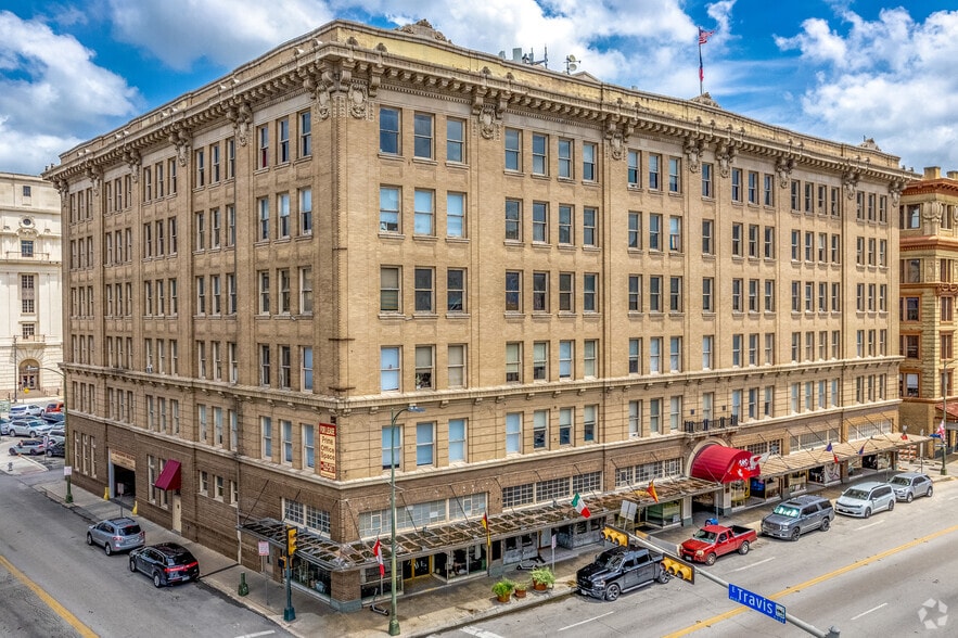 118 Broadway St, San Antonio, TX for rent - Building Photo - Image 1 of 6