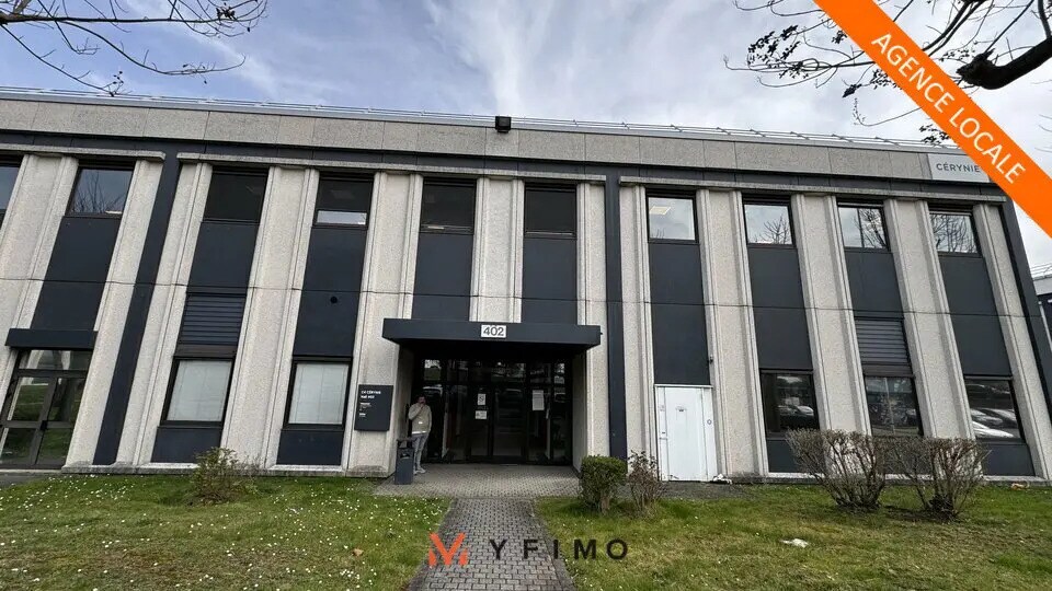 Light Industrial in Cergy to rent Building Photo- Image 1 of 8