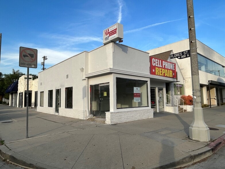 8325-8327 Beverly Blvd, Los Angeles, CA for rent - Building Photo - Image 1 of 1