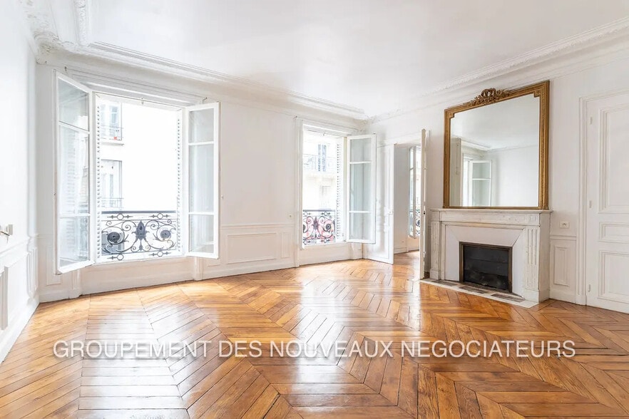 Build-to-Rent in Paris for sale - Building Photo - Image 3 of 11