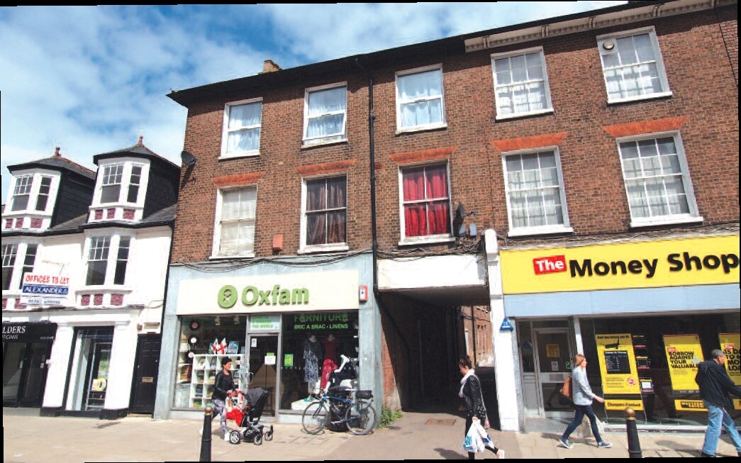 40 High St N, Dunstable for sale Primary Photo- Image 1 of 1