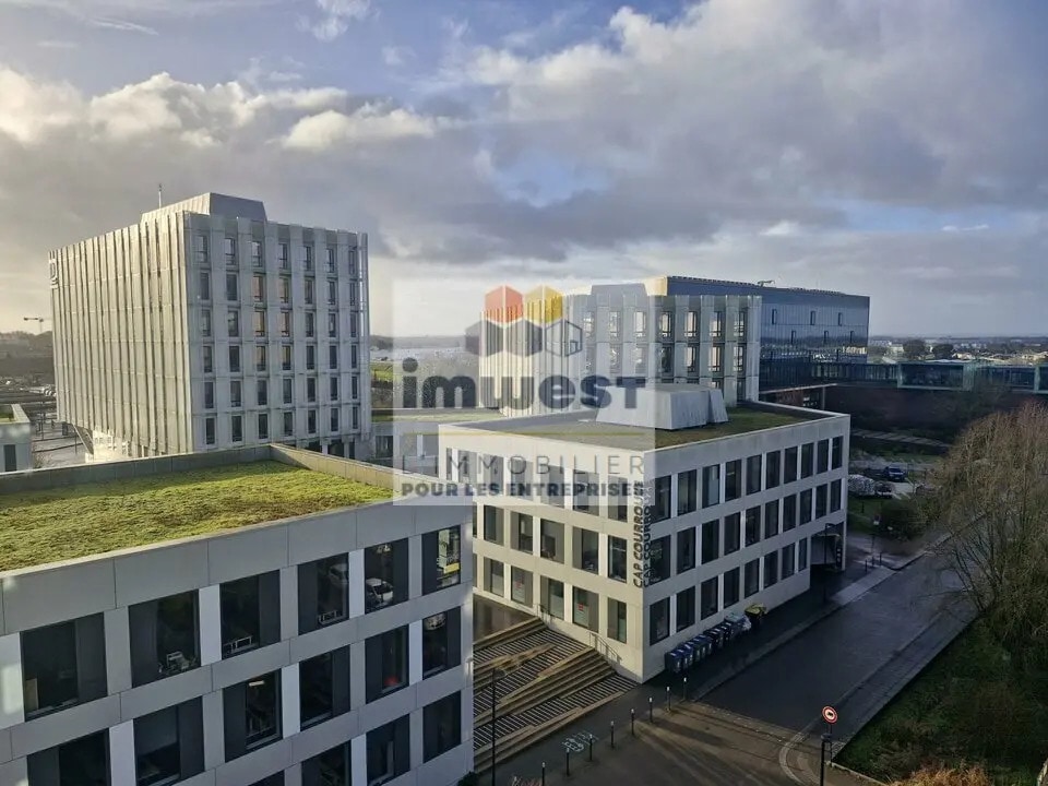 Vente Bureaux 1 340 m² - Photo 1