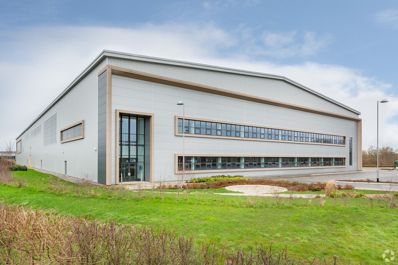 Shackleton Way, Stafford, ST16 1QQ UK