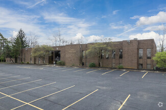 More details for 7505 Sussex Dr, Florence, KY - Office for Sale