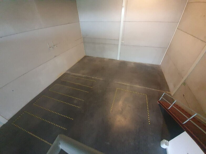 Calle de la Palmera Dos Hermanas, la, S/N, MOTILLA DEL PALANCAR, Sevilla to rent - Building Photo - Image 2 of 26