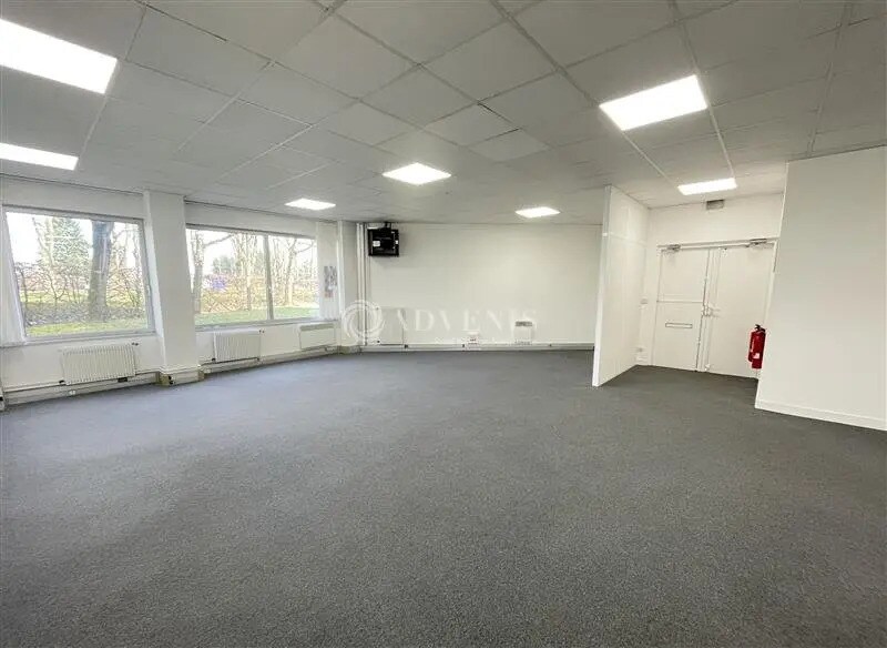 Office in Villepinte to rent - Interior Photo - Image 3 of 8