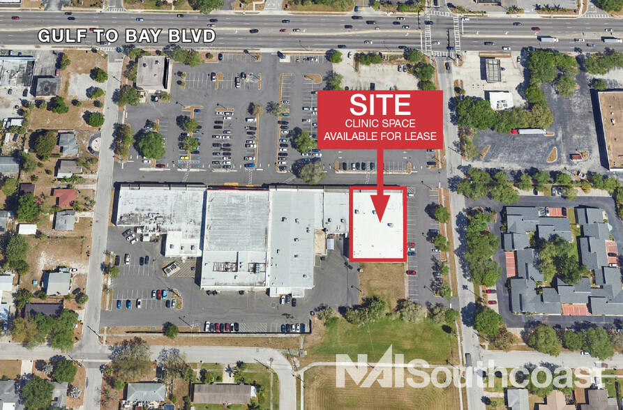 1685 Gulf To Bay Blvd, Clearwater, FL for rent - Building Photo - Image 2 of 7