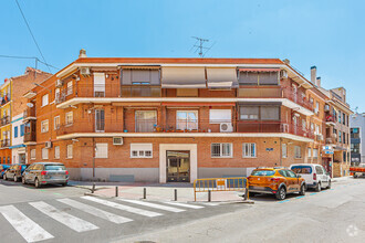 Calle María Zayas, 12, Madrid, Madrid for sale Primary Photo- Image 1 of 3