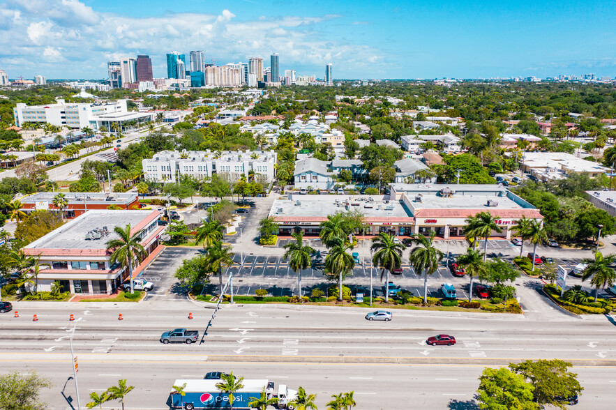 701 SE 17th St, Fort Lauderdale, FL for rent - Building Photo - Image 3 of 7