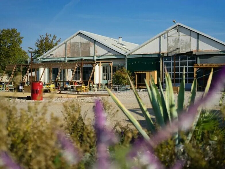 Office in Montpellier to rent - Building Photo - Image 3 of 3