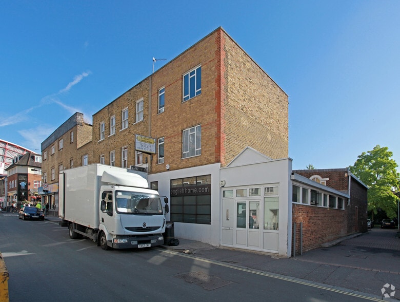 2A-2C Seagrave Rd, London to rent - Building Photo - Image 3 of 3