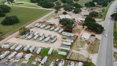 1020 Uvalde St, Pleasanton, TX for sale Building Photo- Image 1 of 5