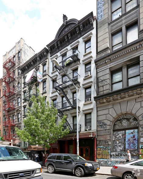 5 Spring St, New York, NY for rent - Primary Photo - Image 1 of 3