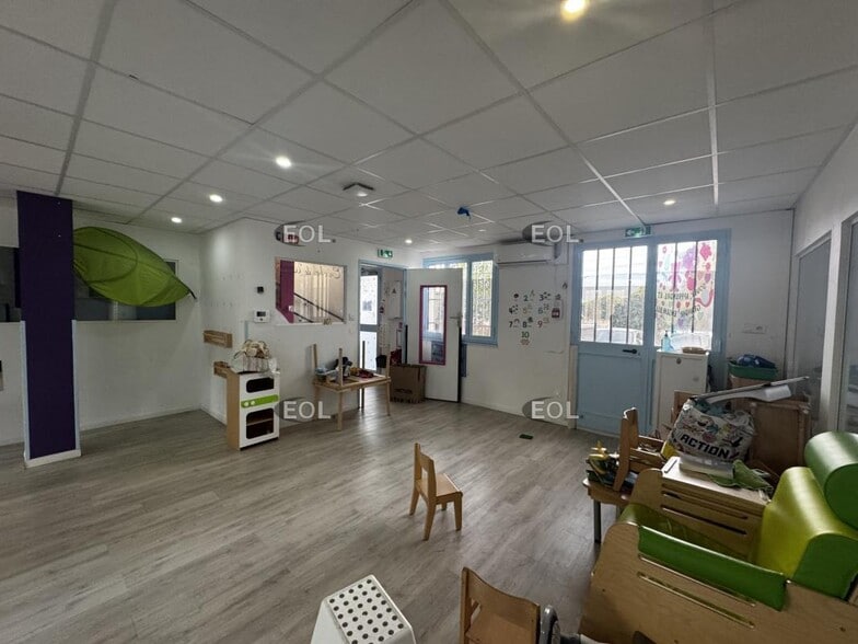 Office in Wissous to rent - Building Photo - Image 3 of 4