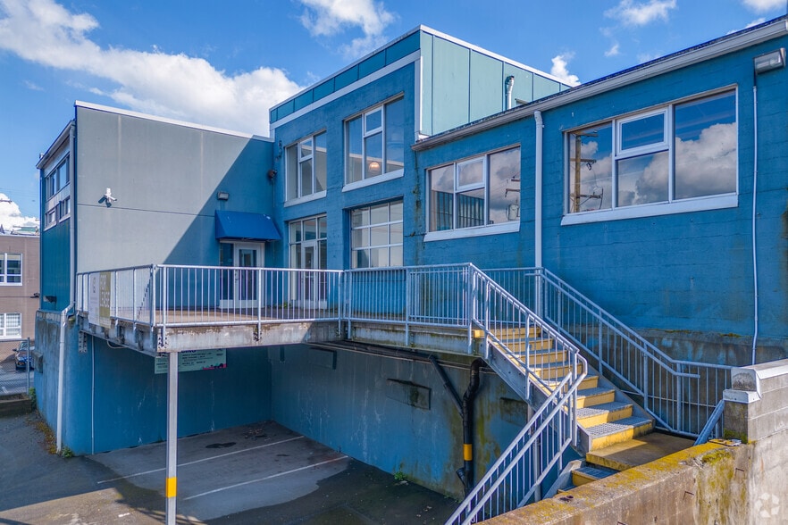 369 Alexander St, Vancouver, BC to rent - Building Photo - Image 3 of 4