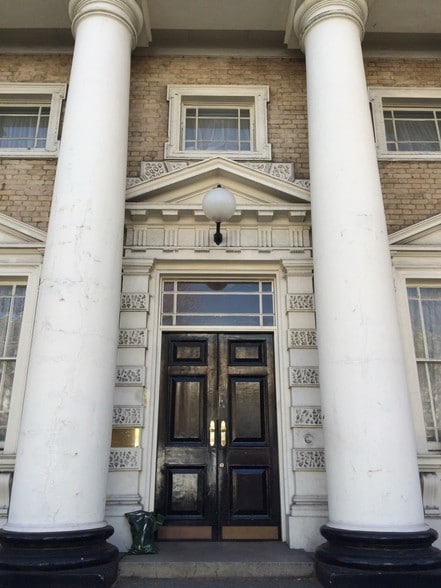 367 Kennington Rd, London to rent - Building Photo - Image 2 of 20