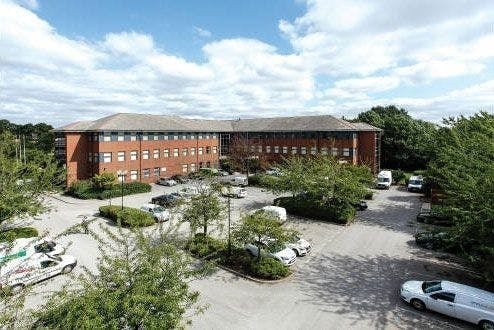 Ten Pound Walk, Doncaster to rent Building Photo- Image 1 of 13