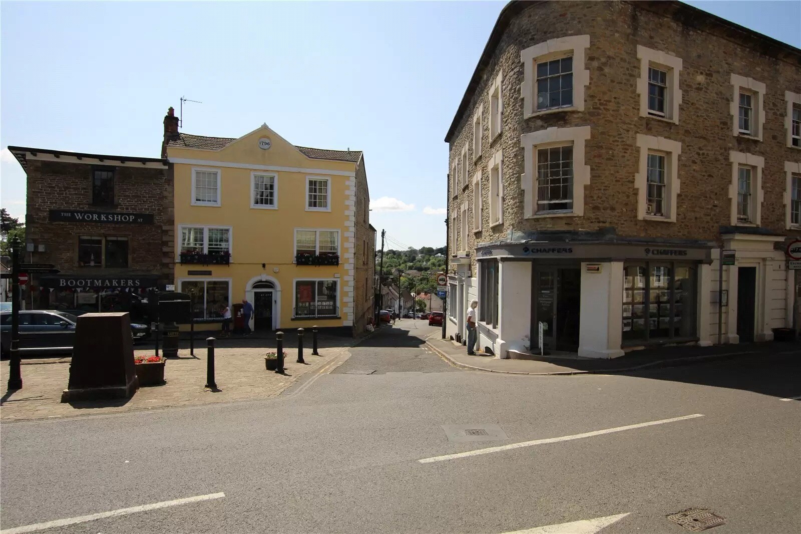 7-8 Market Pl, Wincanton for sale Primary Photo- Image 1 of 1