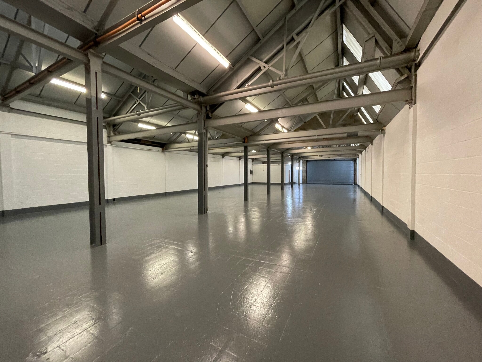 Leagrave Rd, Luton to rent Interior Photo- Image 1 of 3