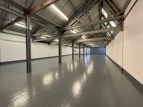 Leagrave Rd, Luton to rent Interior Photo- Image 1 of 3