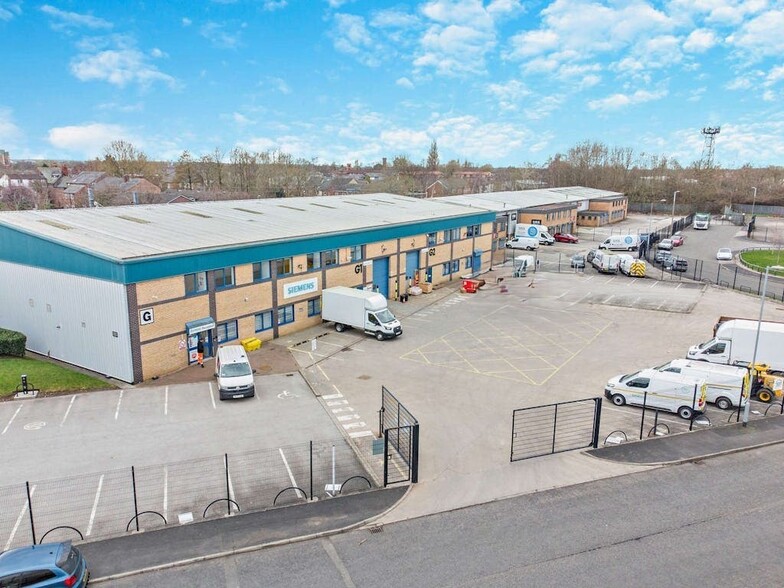 Lynwell Rd, Manchester to rent - Building Photo - Image 2 of 4