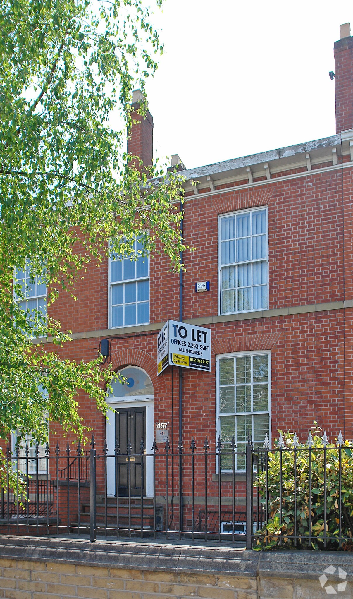 457 Chester Rd, Manchester for sale Primary Photo- Image 1 of 1