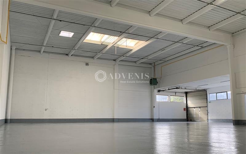 Light Industrial in Bonneuil-sur-Marne to rent - Interior Photo - Image 3 of 10