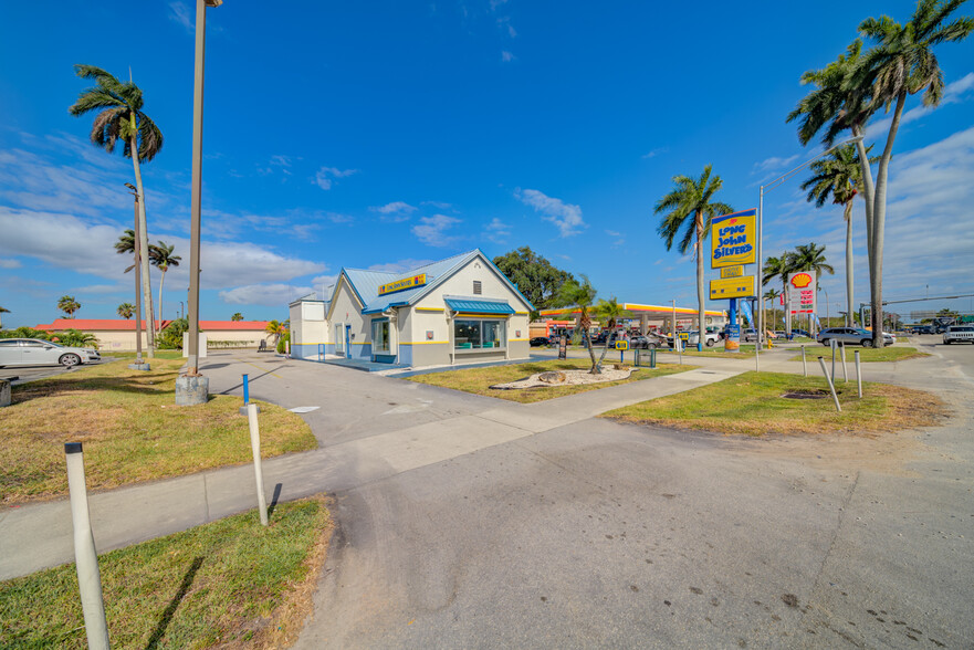 20 SE 1st Ave, Florida City, FL for rent - Building Photo - Image 1 of 9