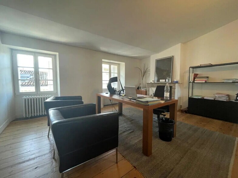Office in Bordeaux to rent - Interior Photo - Image 3 of 14