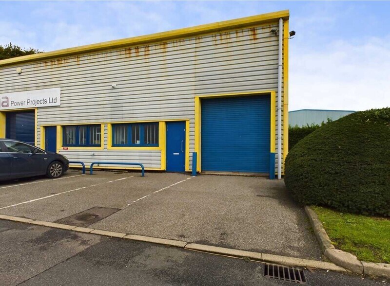 12-15 Sandwich Industrial Estate, Sandwich for sale - Building Photo - Image 1 of 1