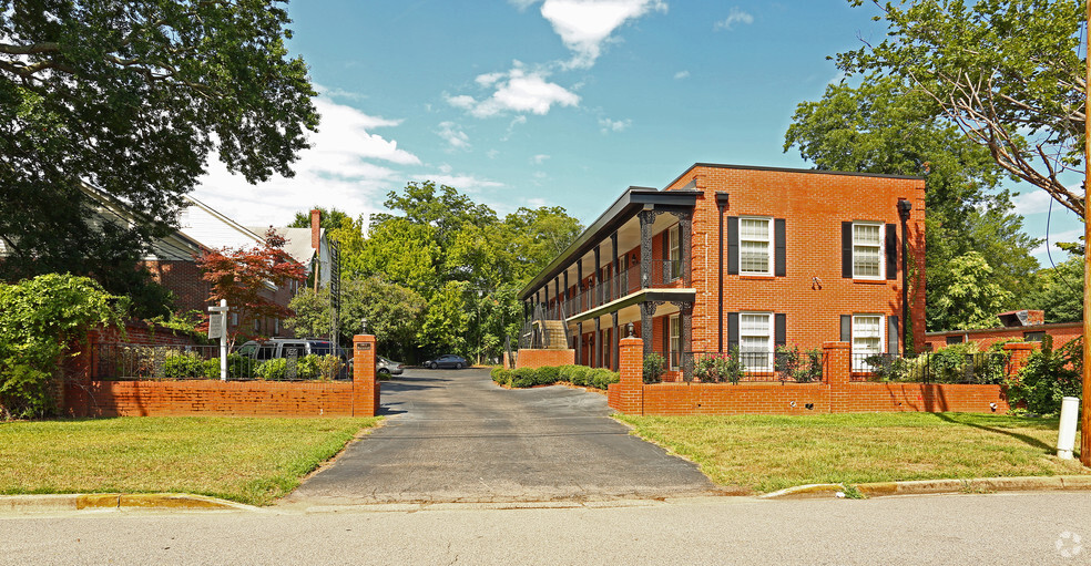 1911 Barnwell St, Columbia, SC for rent - Building Photo - Image 2 of 9